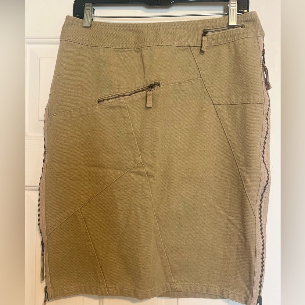 Vintage Karen Millen khaki denim skirt with zipper details; size 6